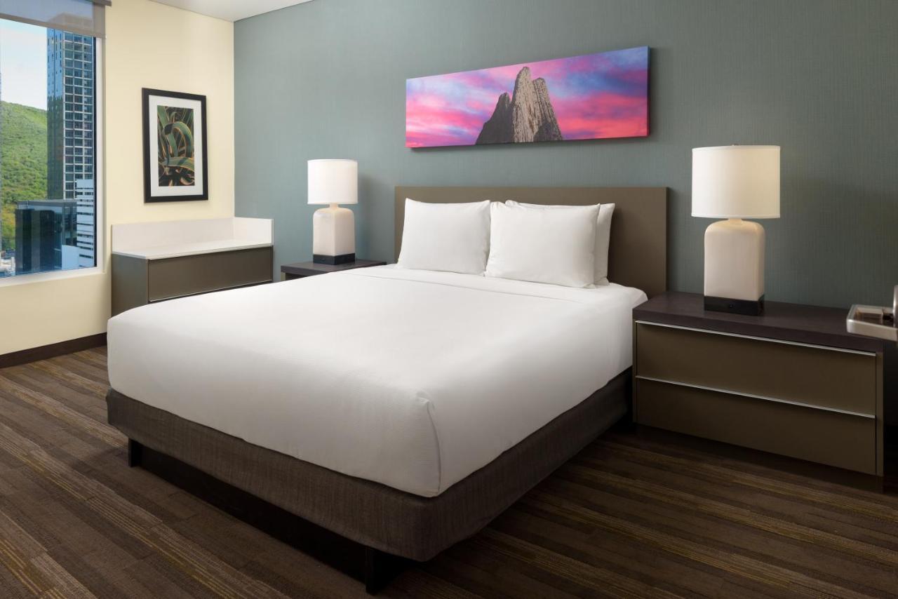 King Suite with Kitchen and Sofa Bed