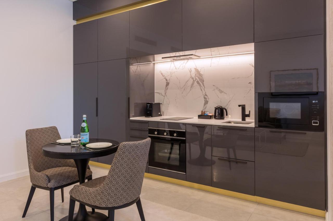 Suite Studio - Côté Rue