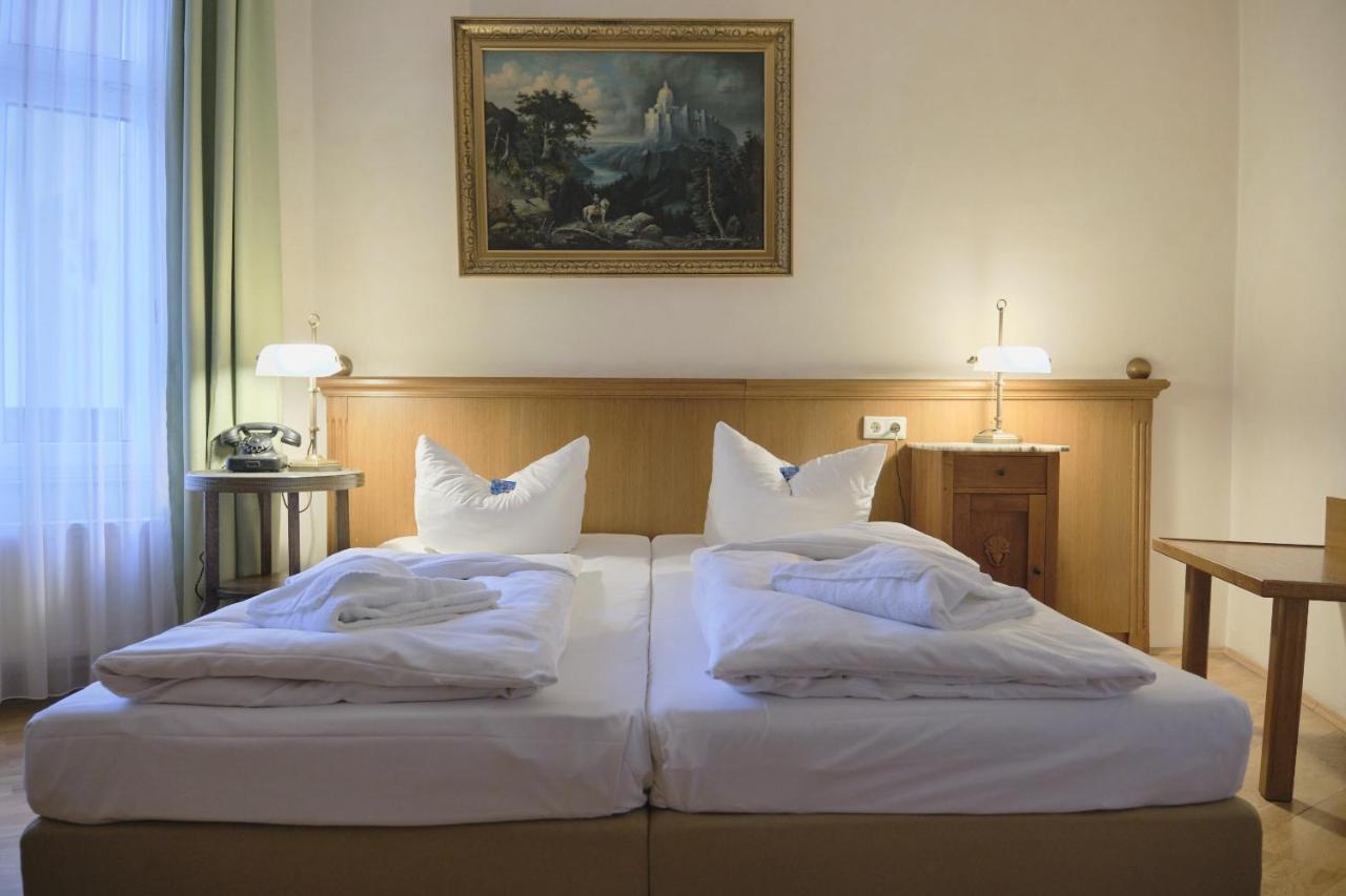 Twin Room quiet location,1340124125:JPEG