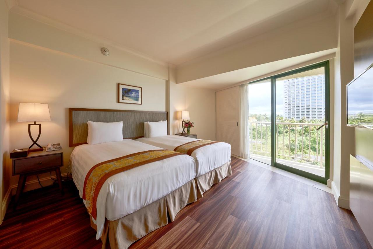 Partial Ocean Deluxe