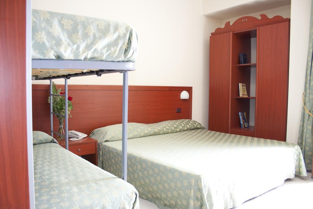 Quadruple Room with Balcony