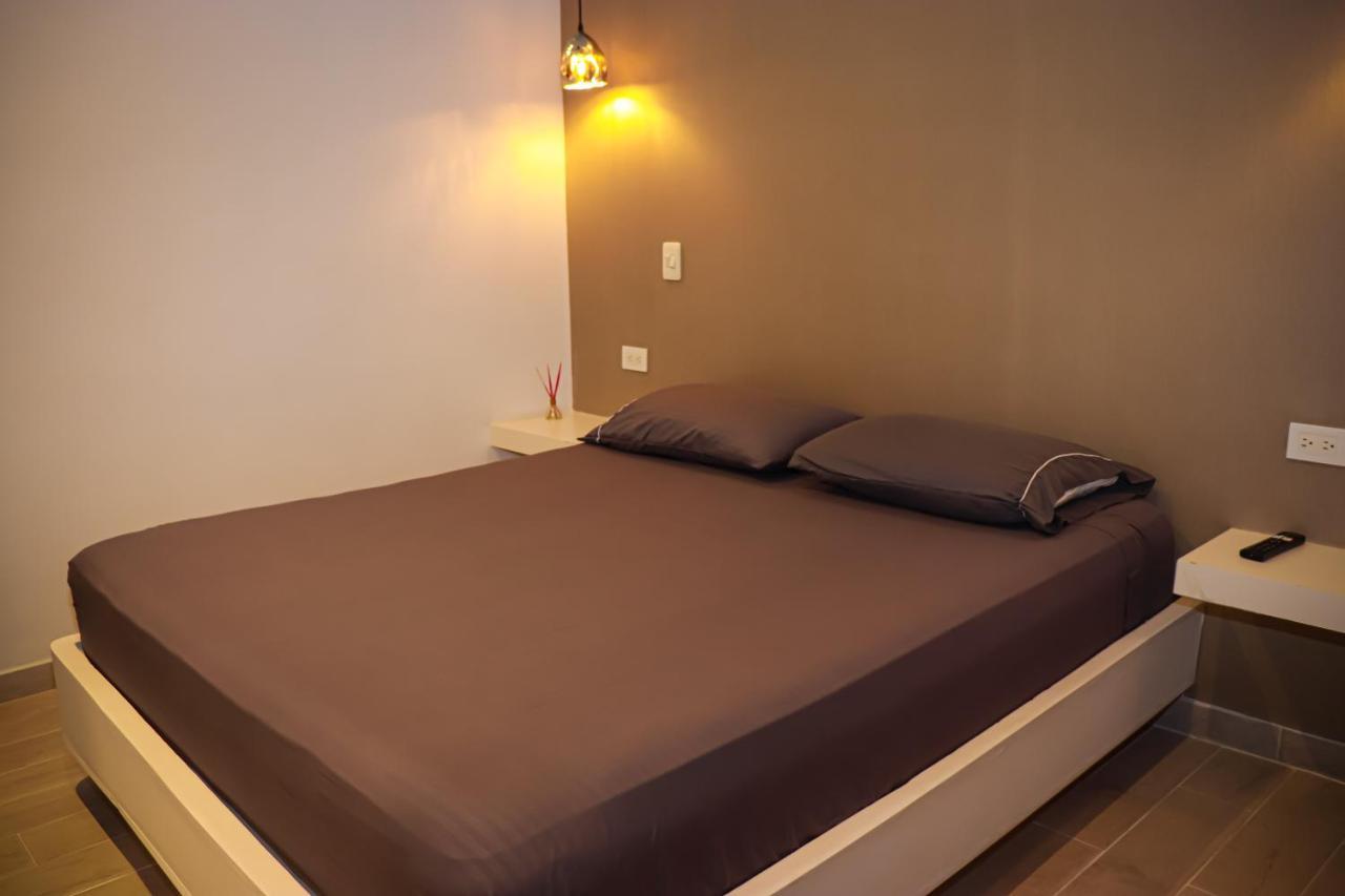 Double Room,1344974894:JPEG