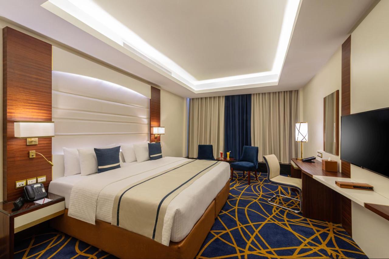 Deluxe Çift Kişilik Oda (2 Yetişkin + 1 Çocuk)