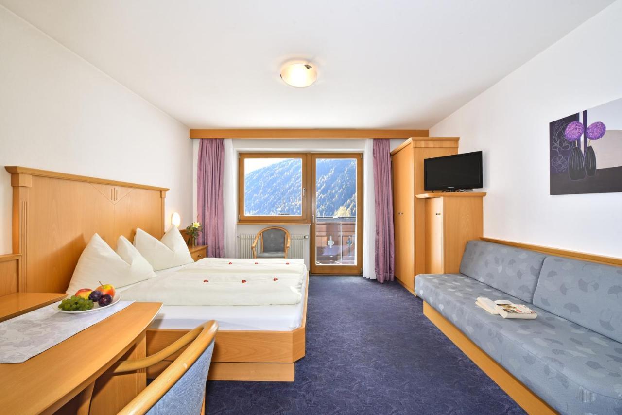 Dreibettzimmer