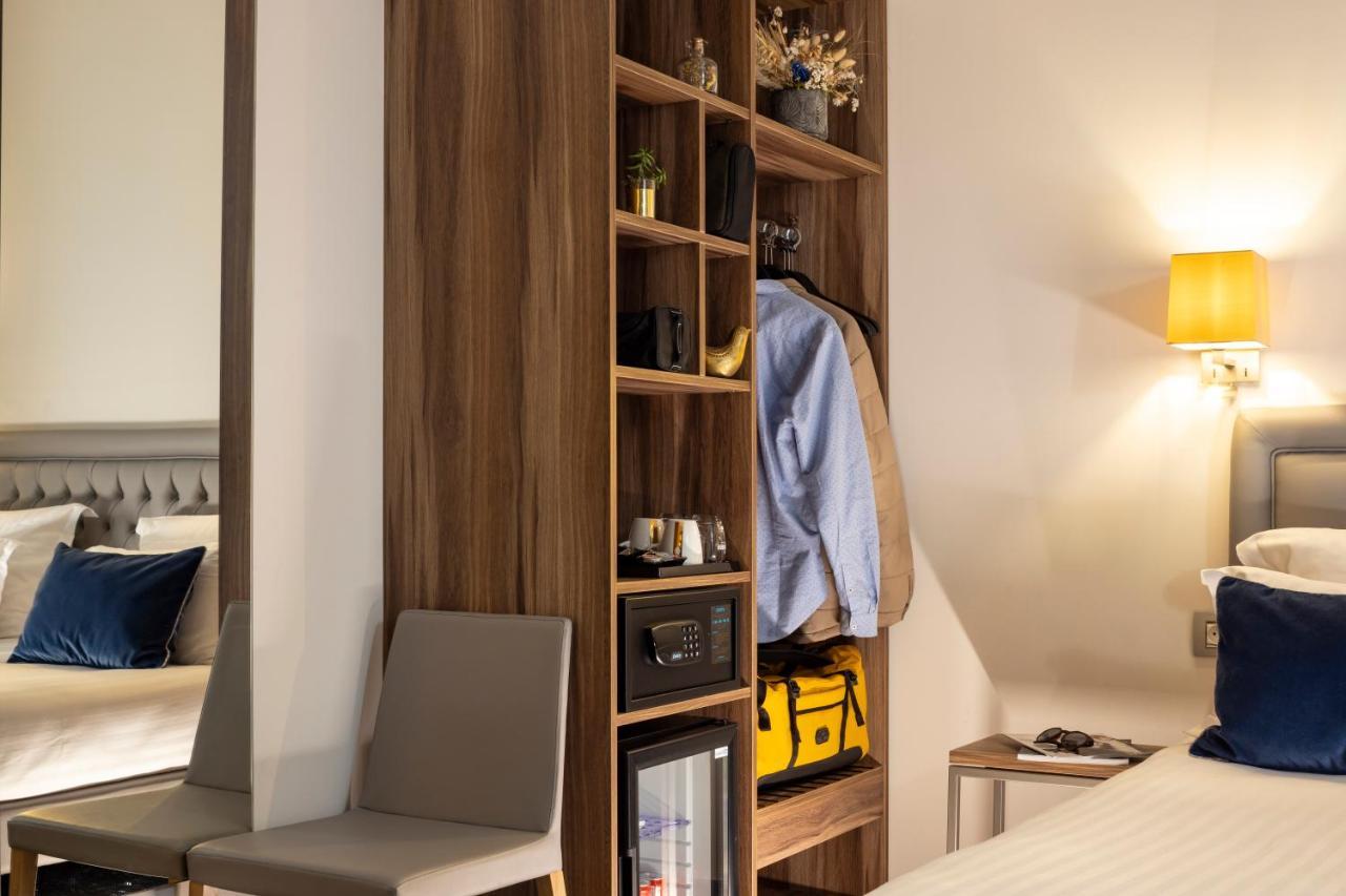 Executive Triple Room