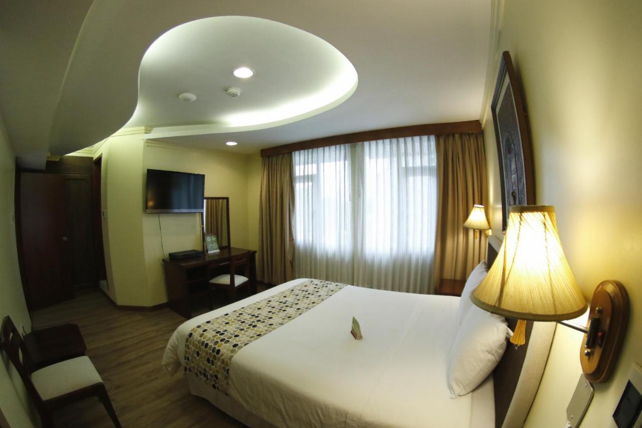 Quadruple Room,1344630080:JPEG