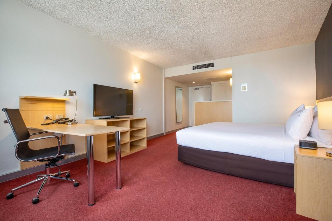 Premium King Room