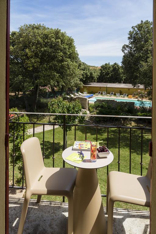 Chambre Double 1er Étage Vue sur le Jardin