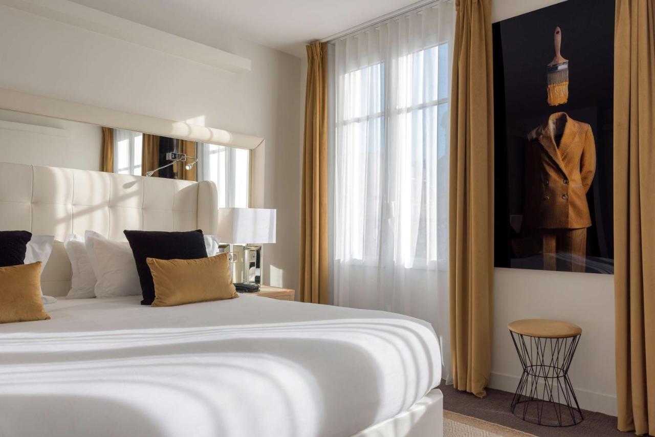 Junior King Suite City View
