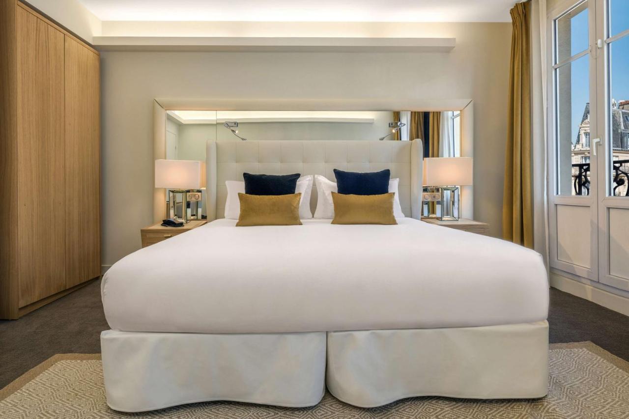 Junior King Suite City View