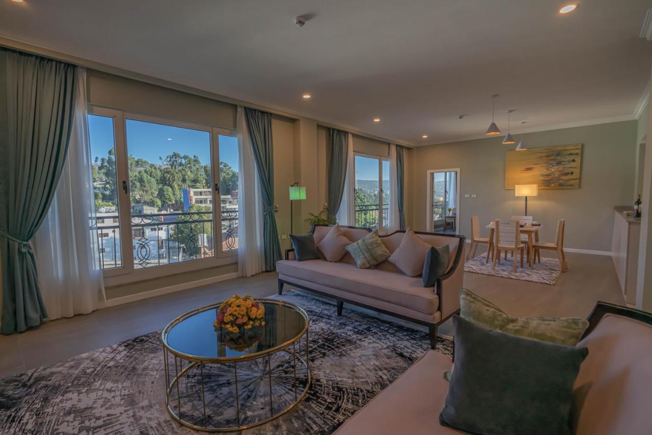 Grand Premium Suite