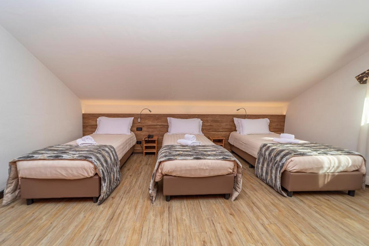 Comfort Triple Room