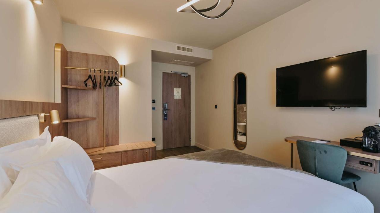Executive Double Room,1500325648:JPEG