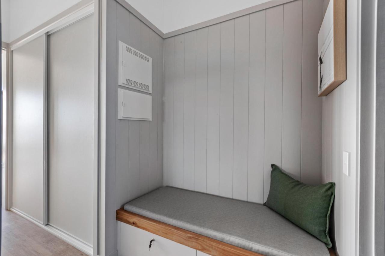 Premium Cabin - Sleeps 5