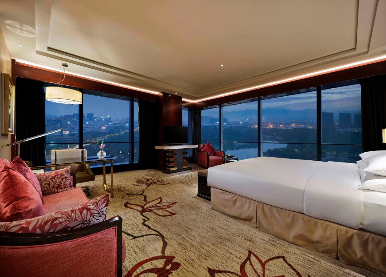 King Room with Garden View
