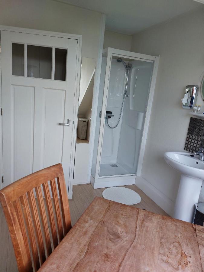 Twin Room Bathroom