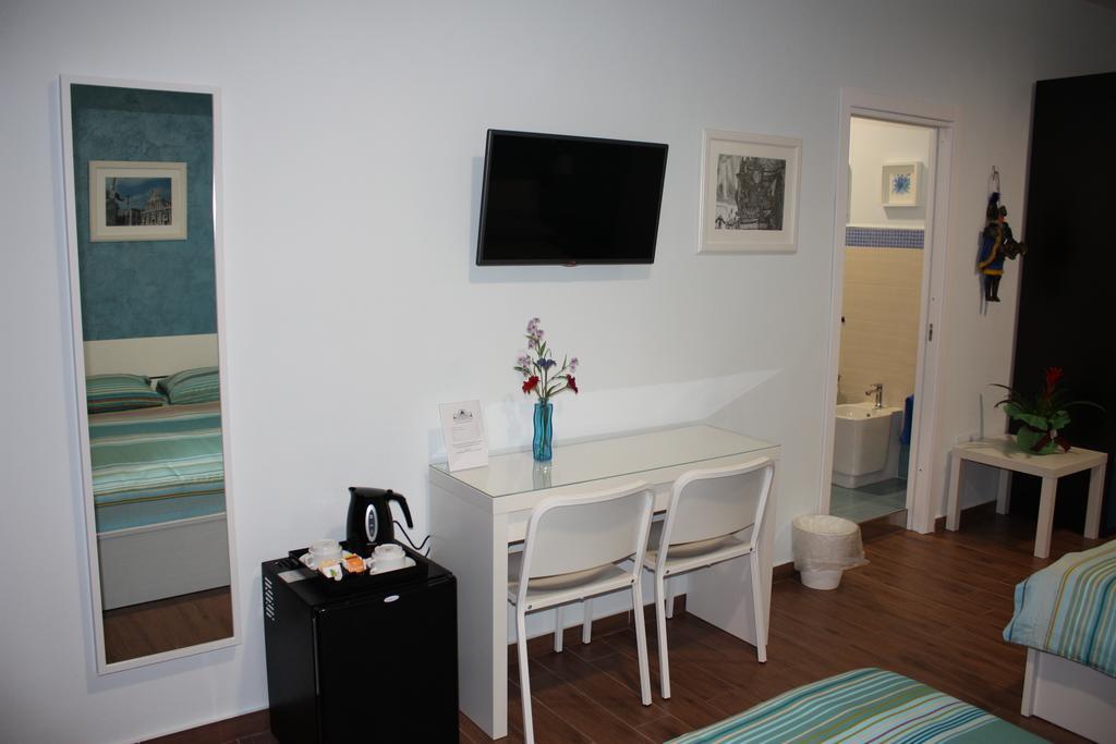 Driepersoonskamer met Eigen Badkamer