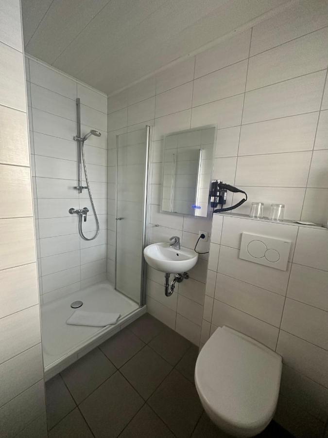 Doppelzimmer mit Balkon
