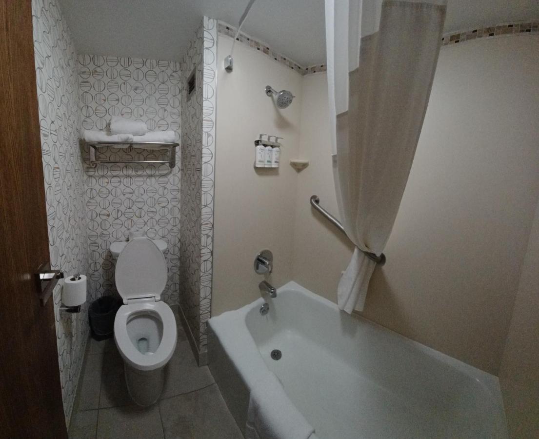 Suite with Two Queen Beds