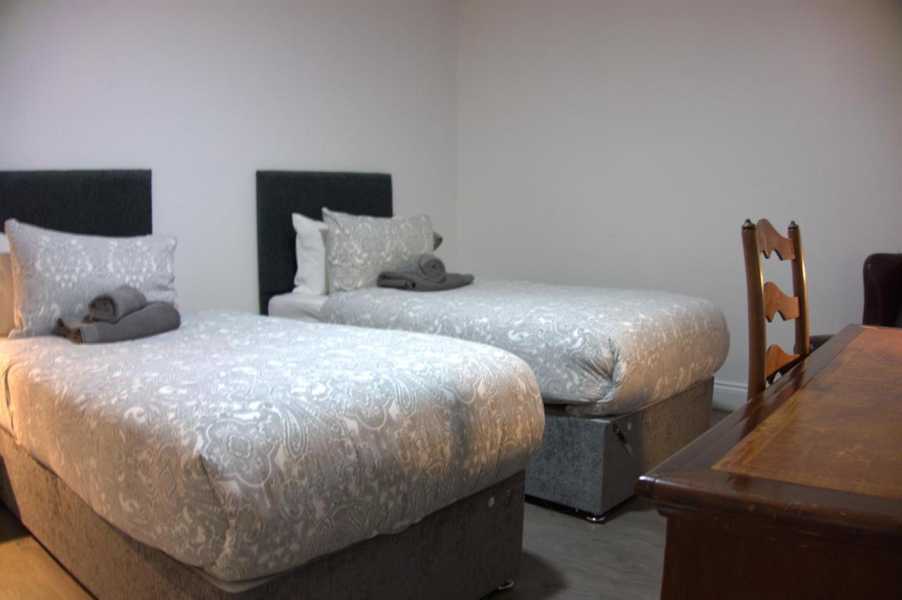 Superior Double or Twin Room with Canal View