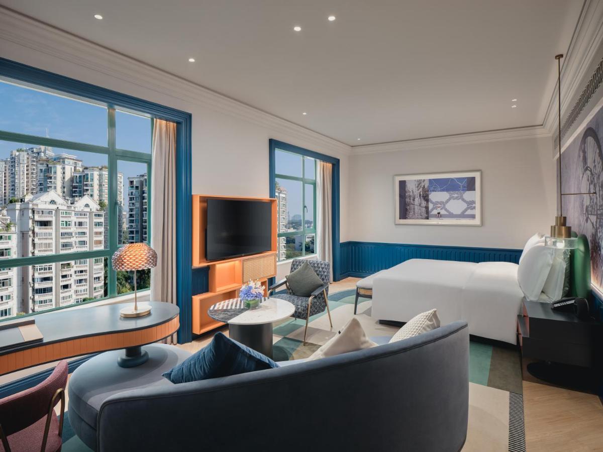 Premium King Room,1404509231:JPEG