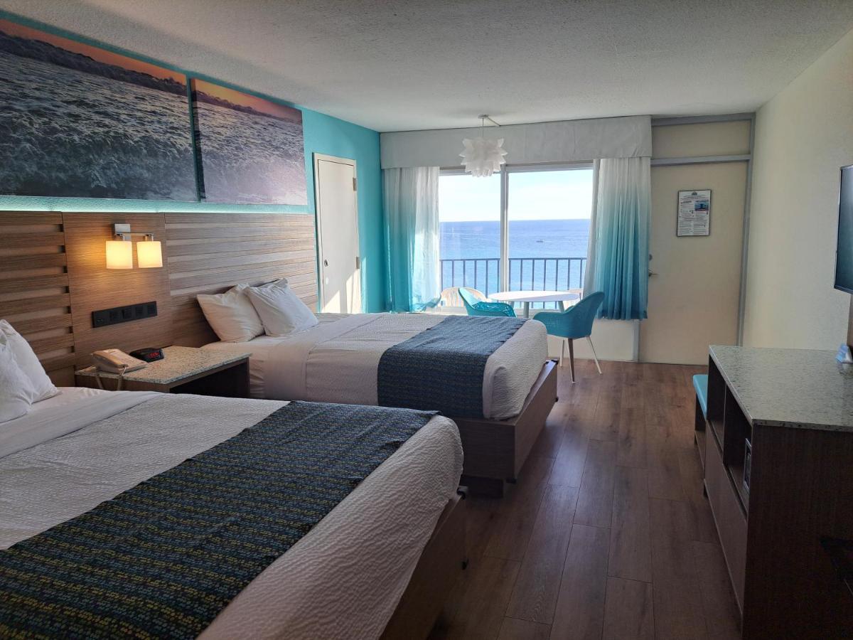 Queen Room Two Queen Beds Beach View Non-Smoking,798909108:JPEG