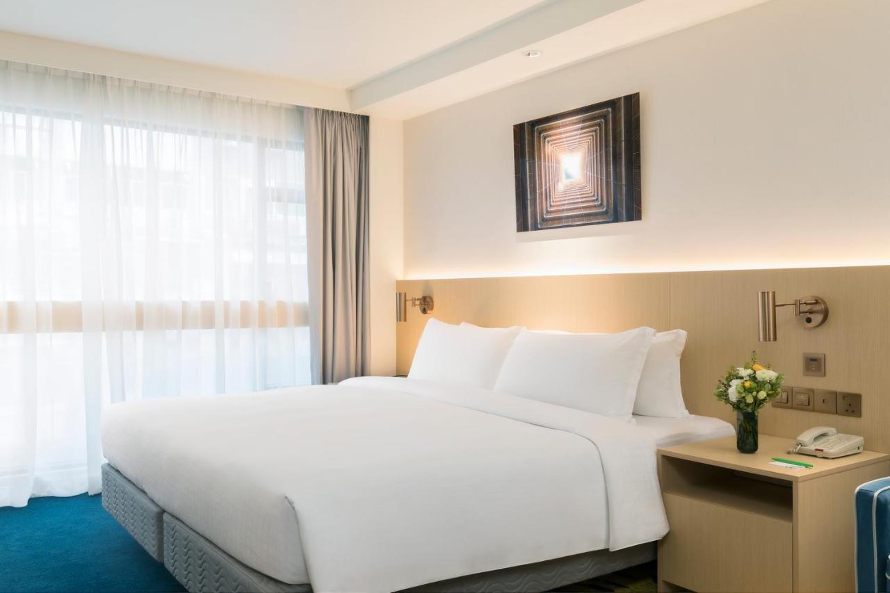 Premium King Room - Middle Floor