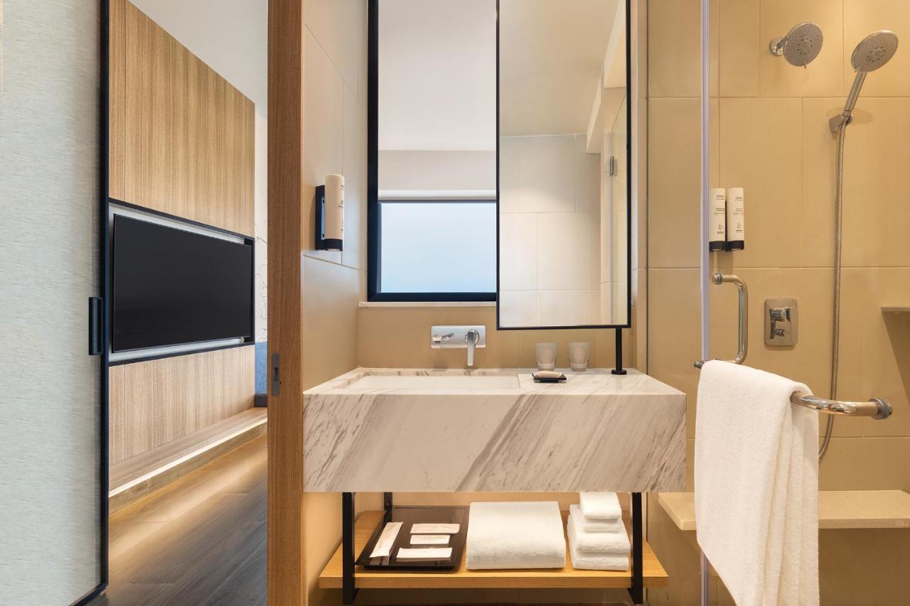Deluxe Twin Room with Garden View with 50% discount on Buffet , 10% off on Airport Transfers , Laundry and Happy Hours on beverages enjoy 1+1 offer on select beverages