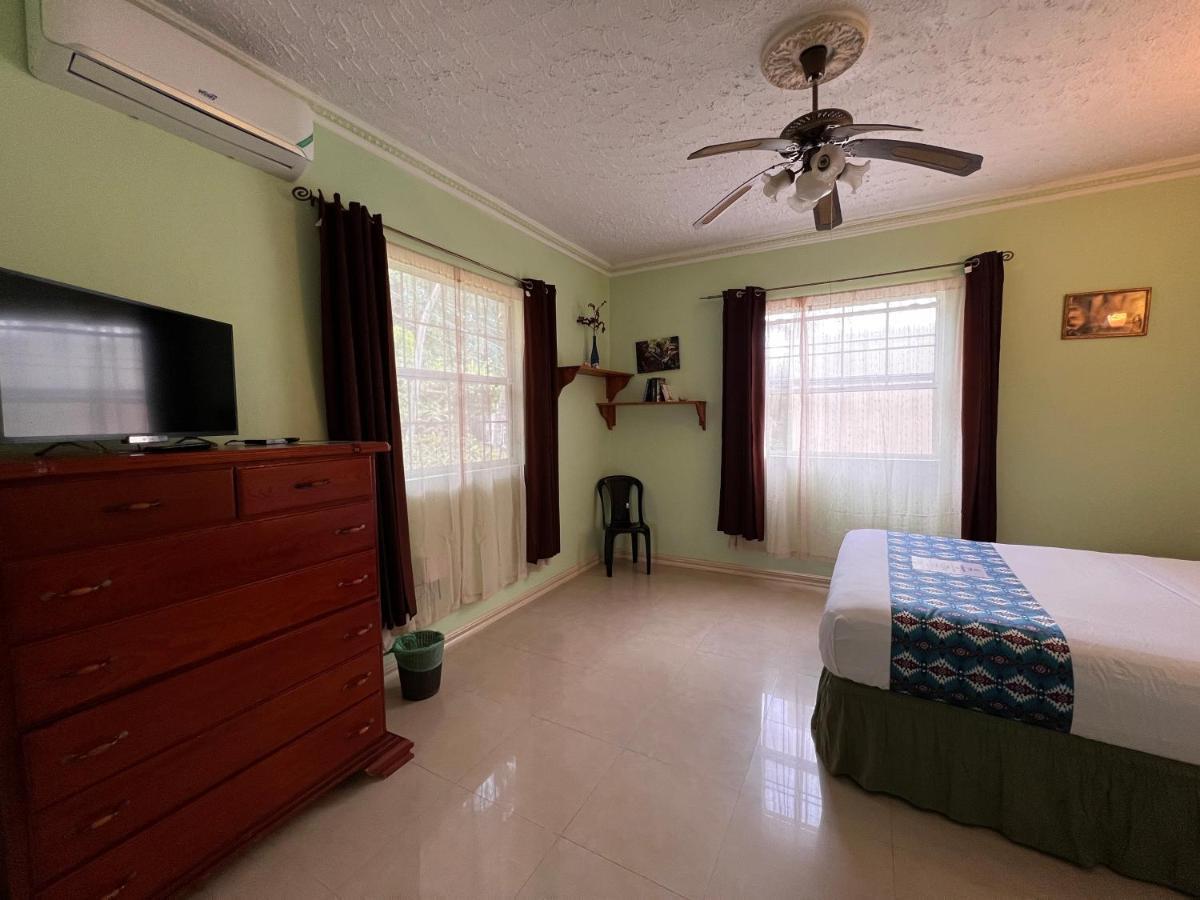 Superior Queen Room