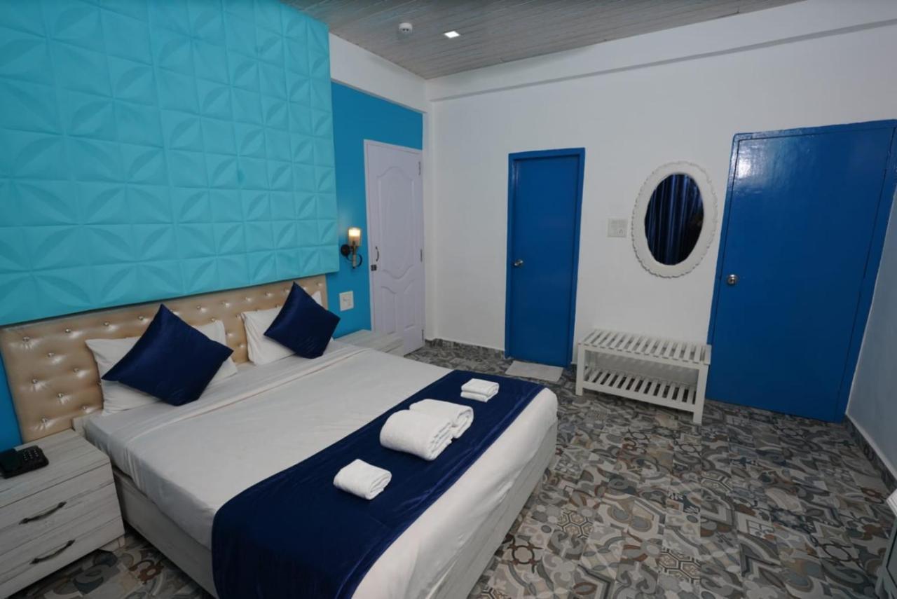 Junior Suite with Balcony