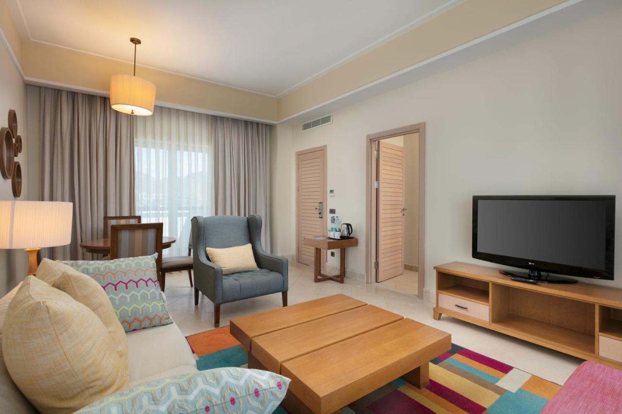 Begonville Suite