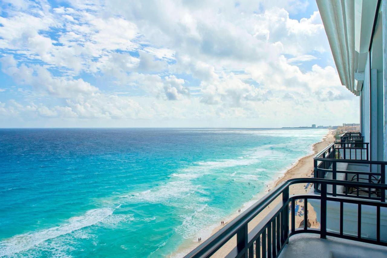 Grand Ocean Front Suite 1 Bedroom Larger Suite Oceanfront
