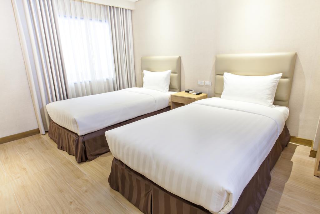 Business Twin Room