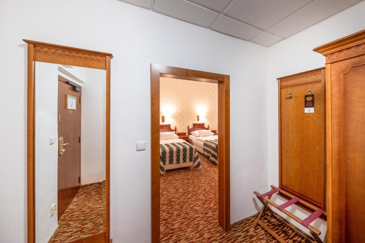 Chambre Double ou Lits Jumeaux