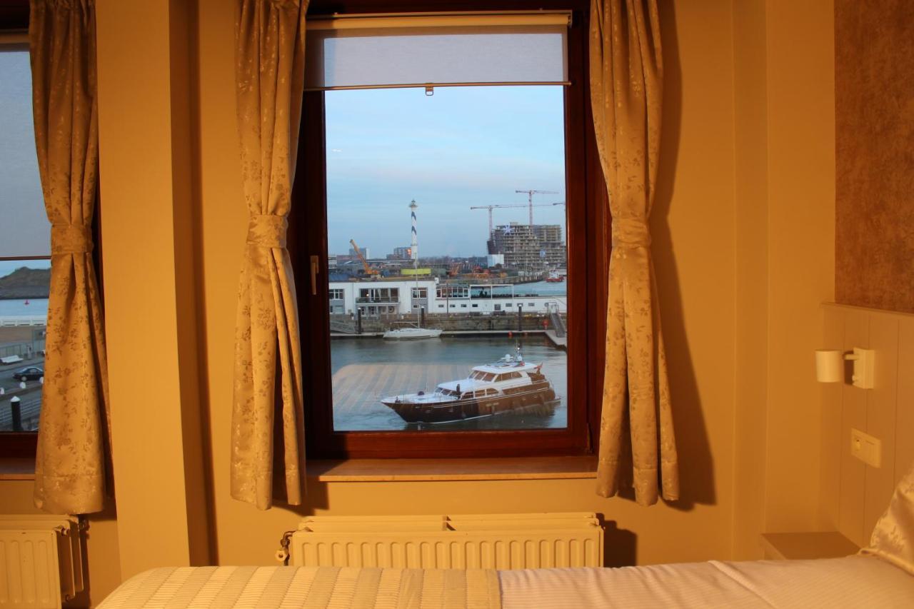 Double Room Sea View,1352973802:JPEG