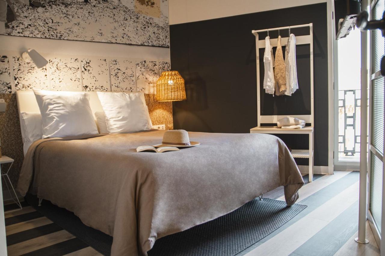 Superior Double Room with Balcony,1353247429:JPEG