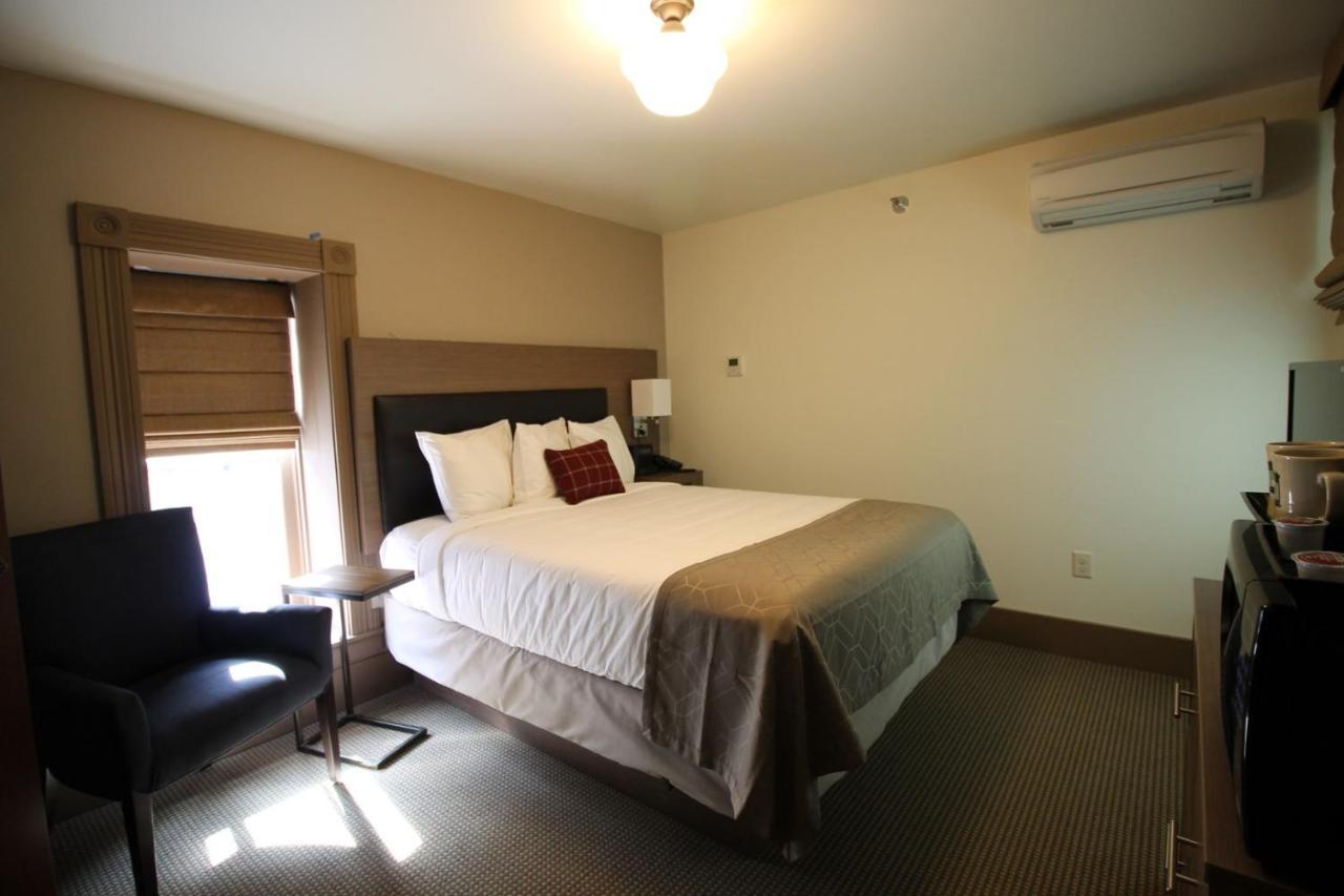 Superior Queen Room