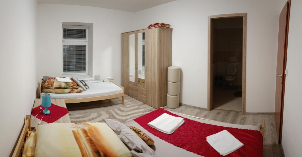 Dreibettzimmer