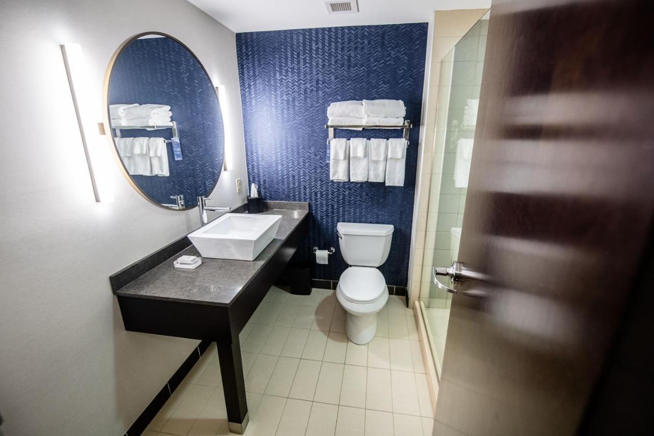 Two-Bedroom Suite with Two King Beds and Sofa Bed