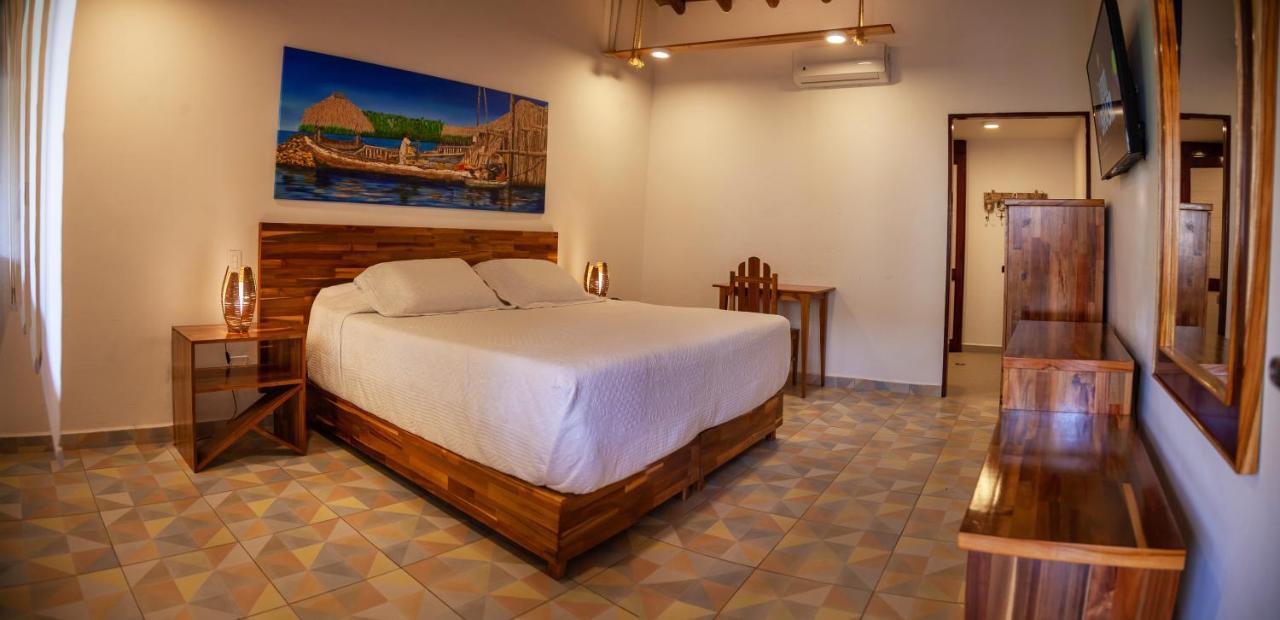 Standard King Room