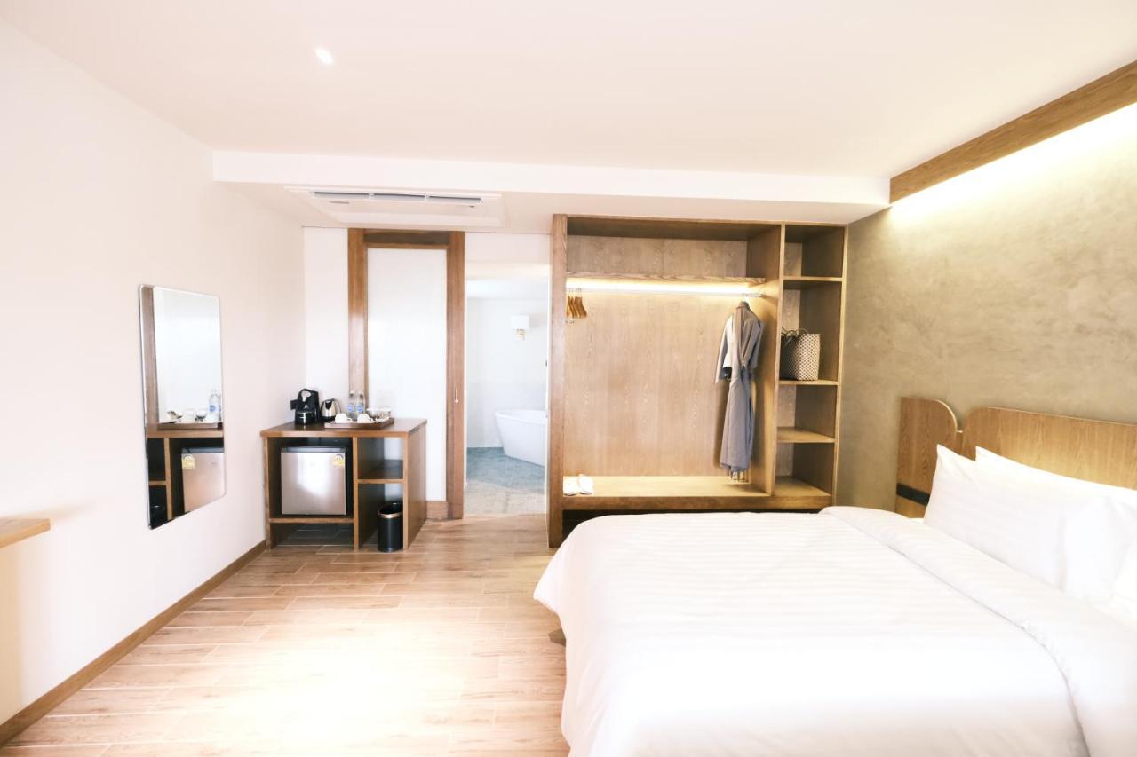 Chambre Supérieure Côté Jardin avec Transfert Aéroport Aller Simple