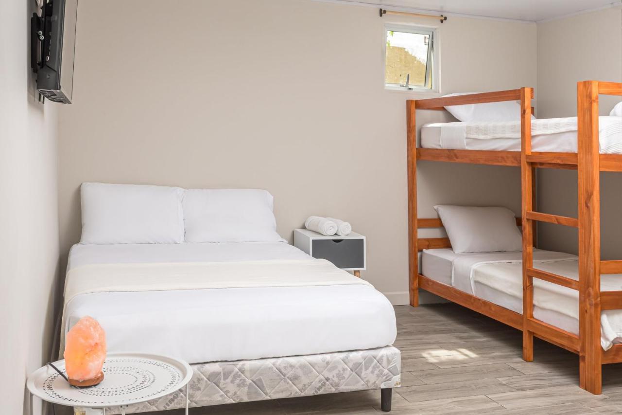 Deluxe Triple Room,1356844382:JPEG