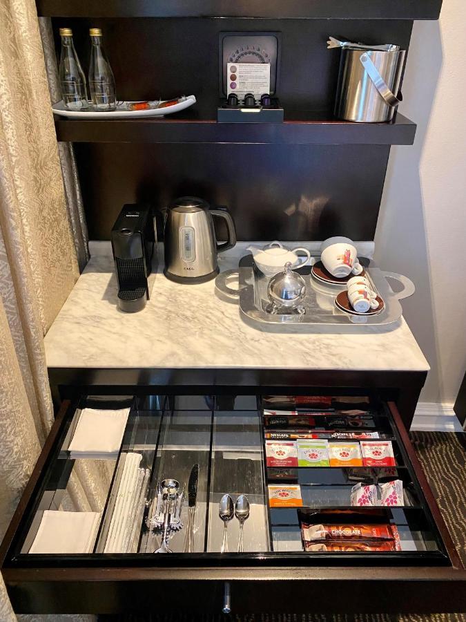 Junior King Suite
