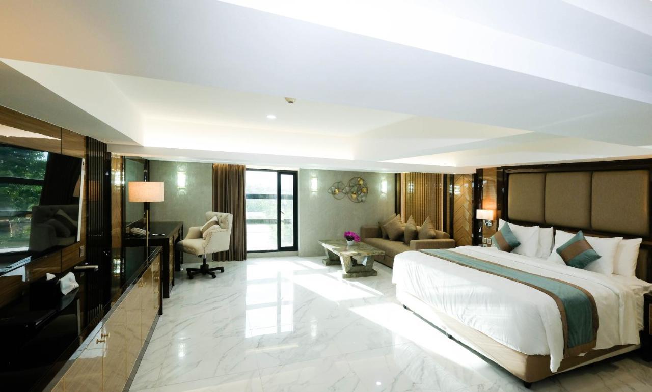 Aventus Suite