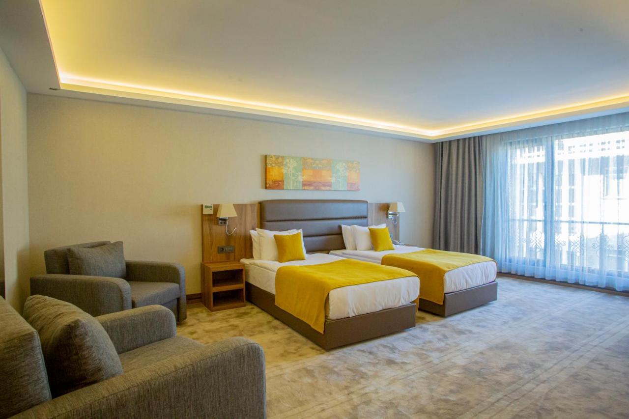 King Suite,1663103064:JPEG