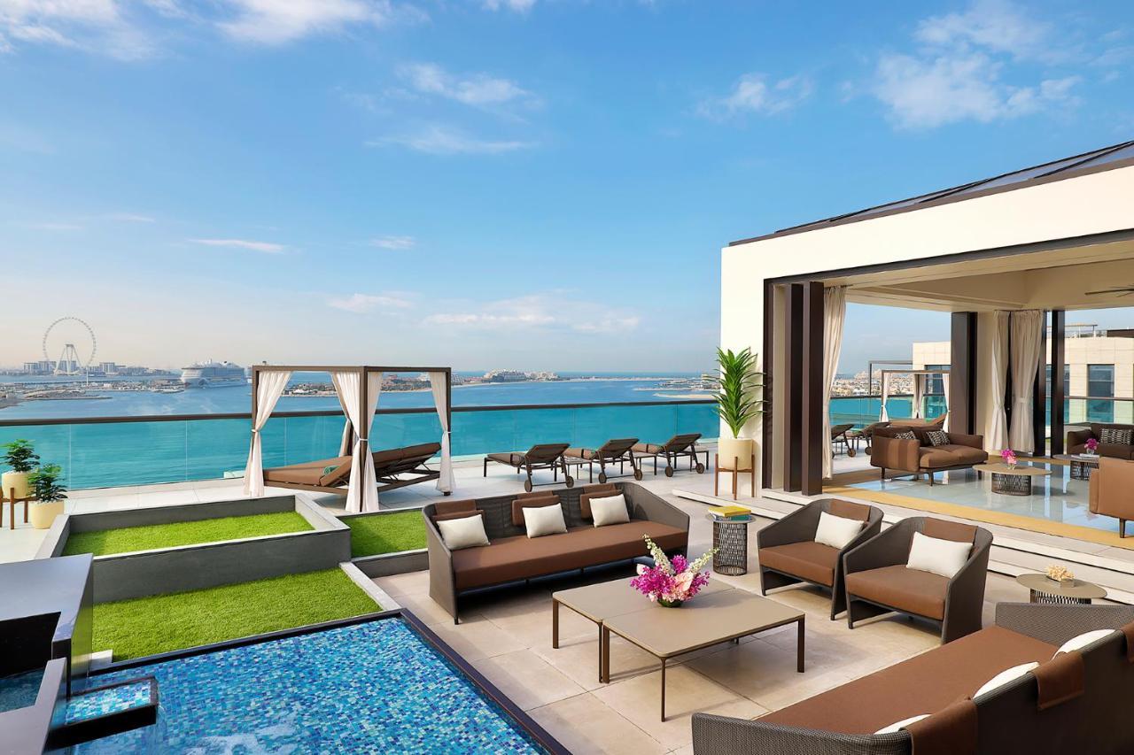 Palm Penthouse,1 King Bedroom and 1 Double Bedroom, Private Terrace Lounge, Beachfront Resort