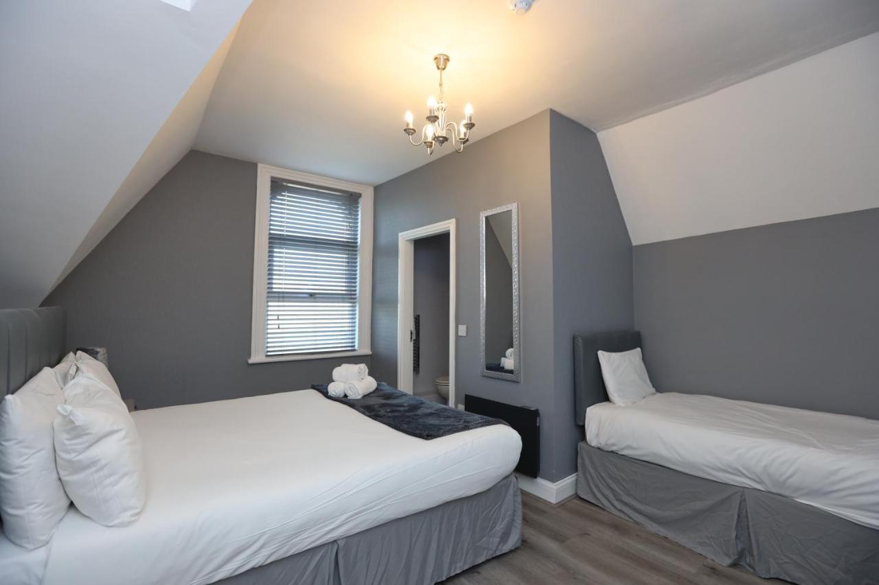 Driepersoonskamer met Eigen Badkamer