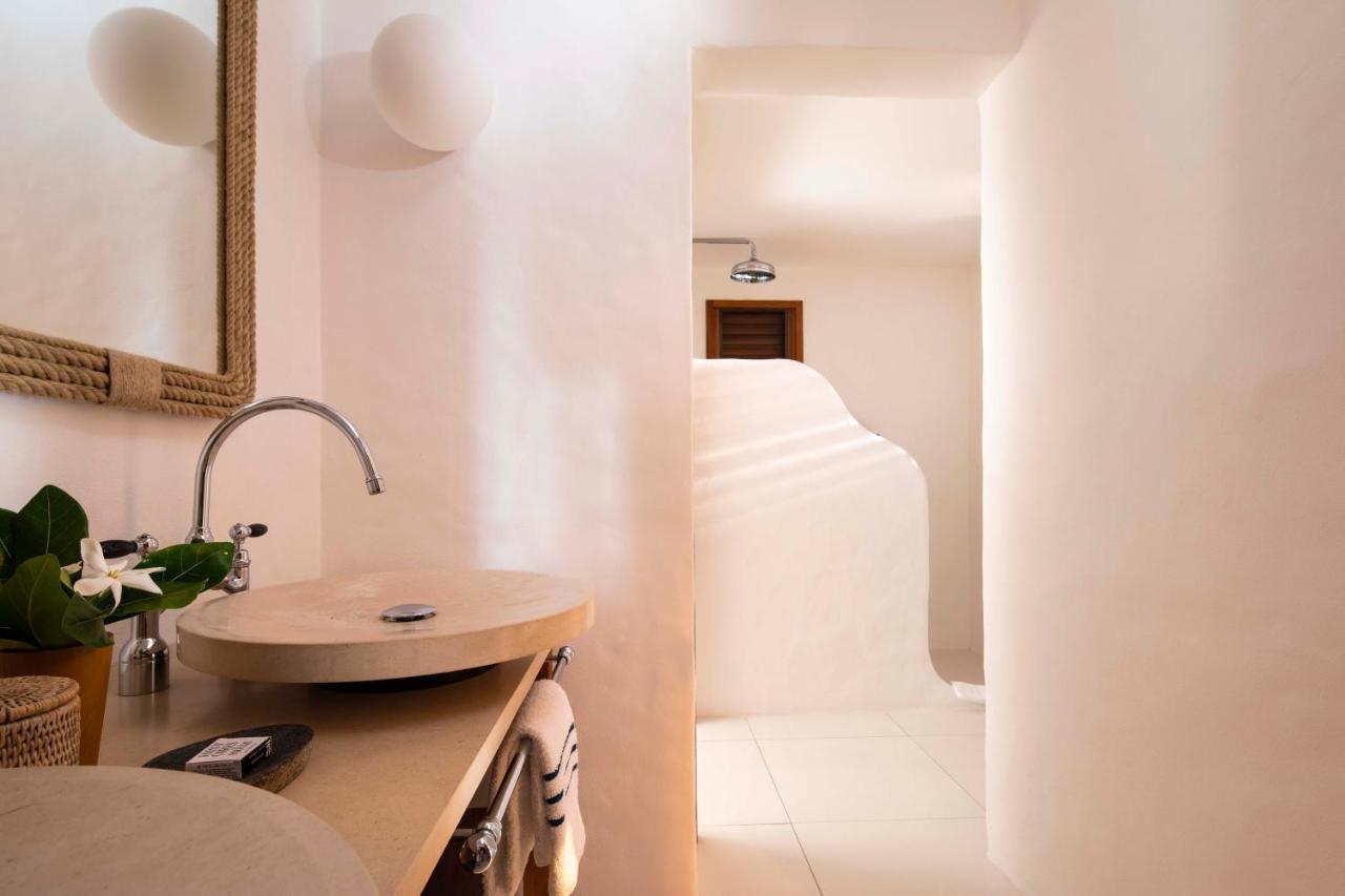 Suite with Hot Tub