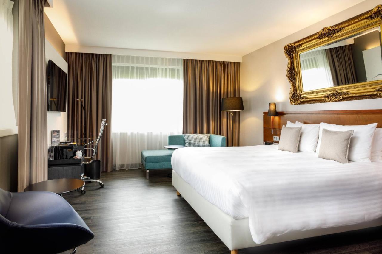 Executive Penthouse Suite