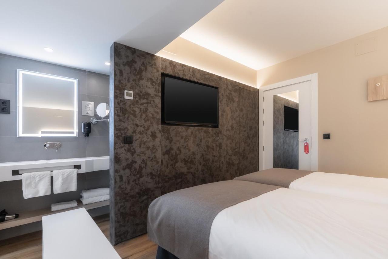 Chambre Double ou Lits Jumeaux